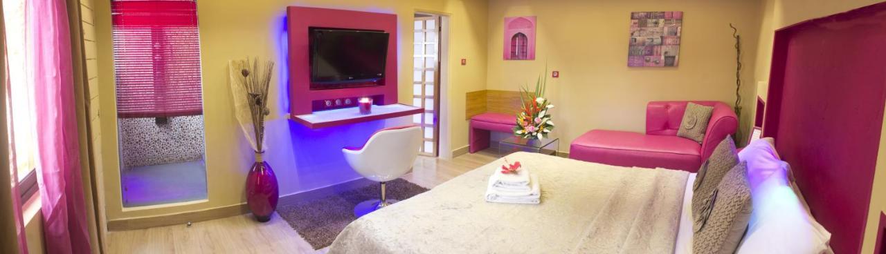 Le Wafou Hotel Abidjan Luaran gambar